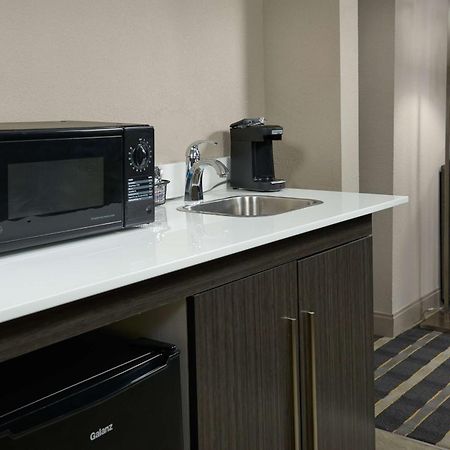 Hampton Inn Eagle Pass Zewnętrze zdjęcie